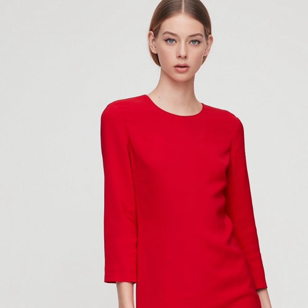 🎁NEW WITHTAGS Aritzia Babaton Noah Lillooet dress
